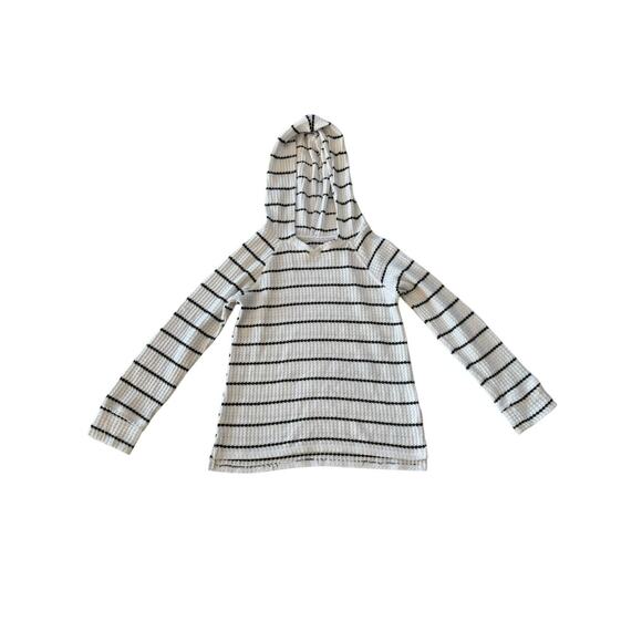 Mudd Girls Size 7 White With Black Stripes, Honey Comb Texture, Hooded, Light - Picture 1 of 6